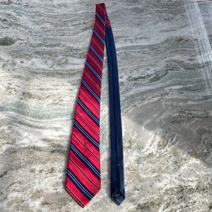 Tommy Hilfiger tie